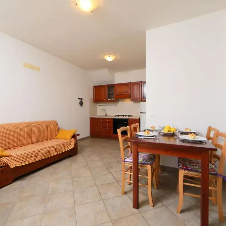 Apartmán Avocado By Interhome